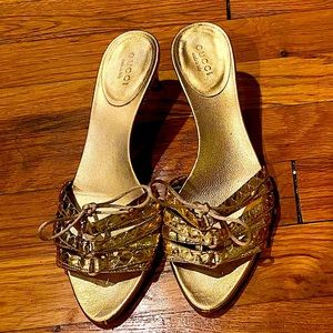 Authentic Gucci Metallic Gold Leather Shoes (low heel with metal detail)